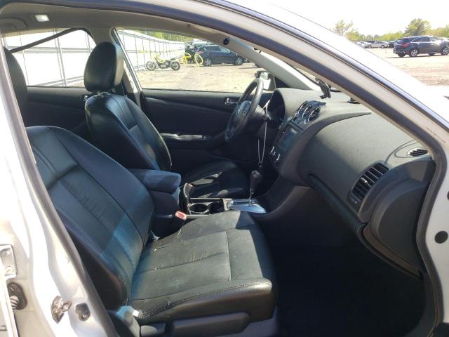 Photo 5 from auction – 2010 NISSAN ALTIMA HYB with VIN 1N4CL2AP3AC134373
