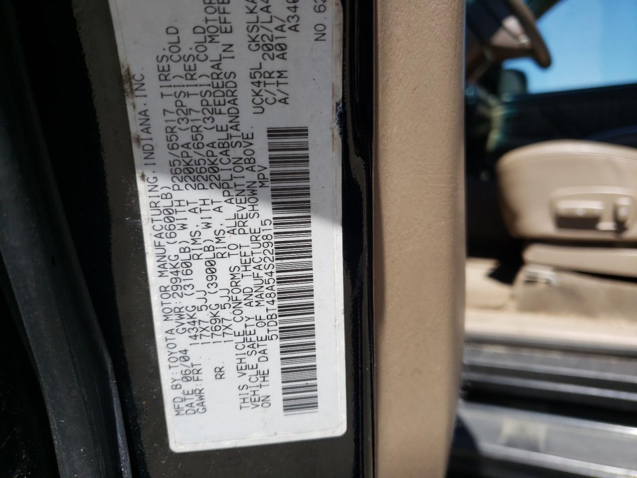 Photo 10 from auction – 2004 TOYOTA SEQUOIA LI with VIN 5TDBT48A54S229815