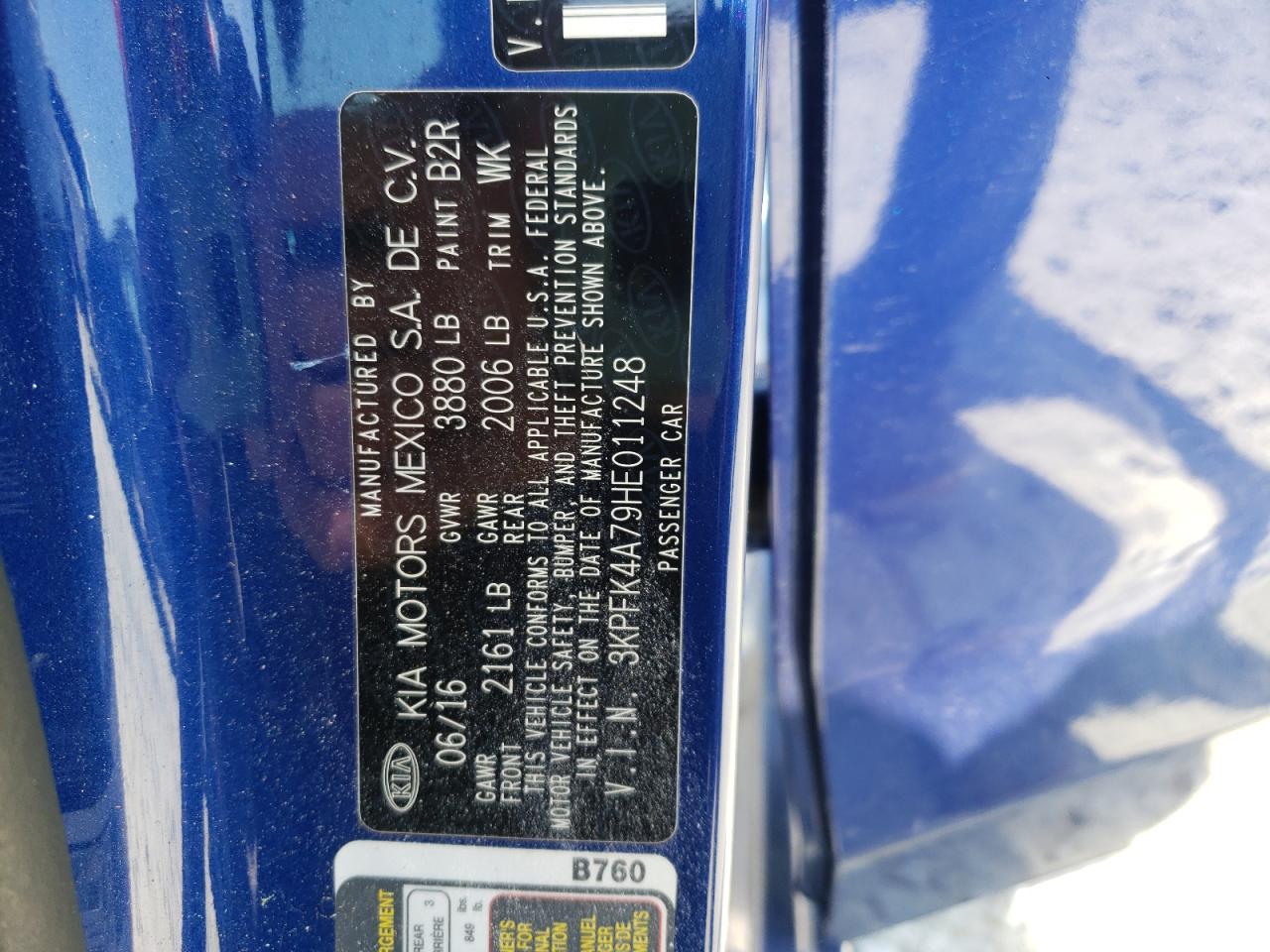 Photo 10 from auction – 2017 KIA FORTE LX with VIN 3KPFK4A79HE011248