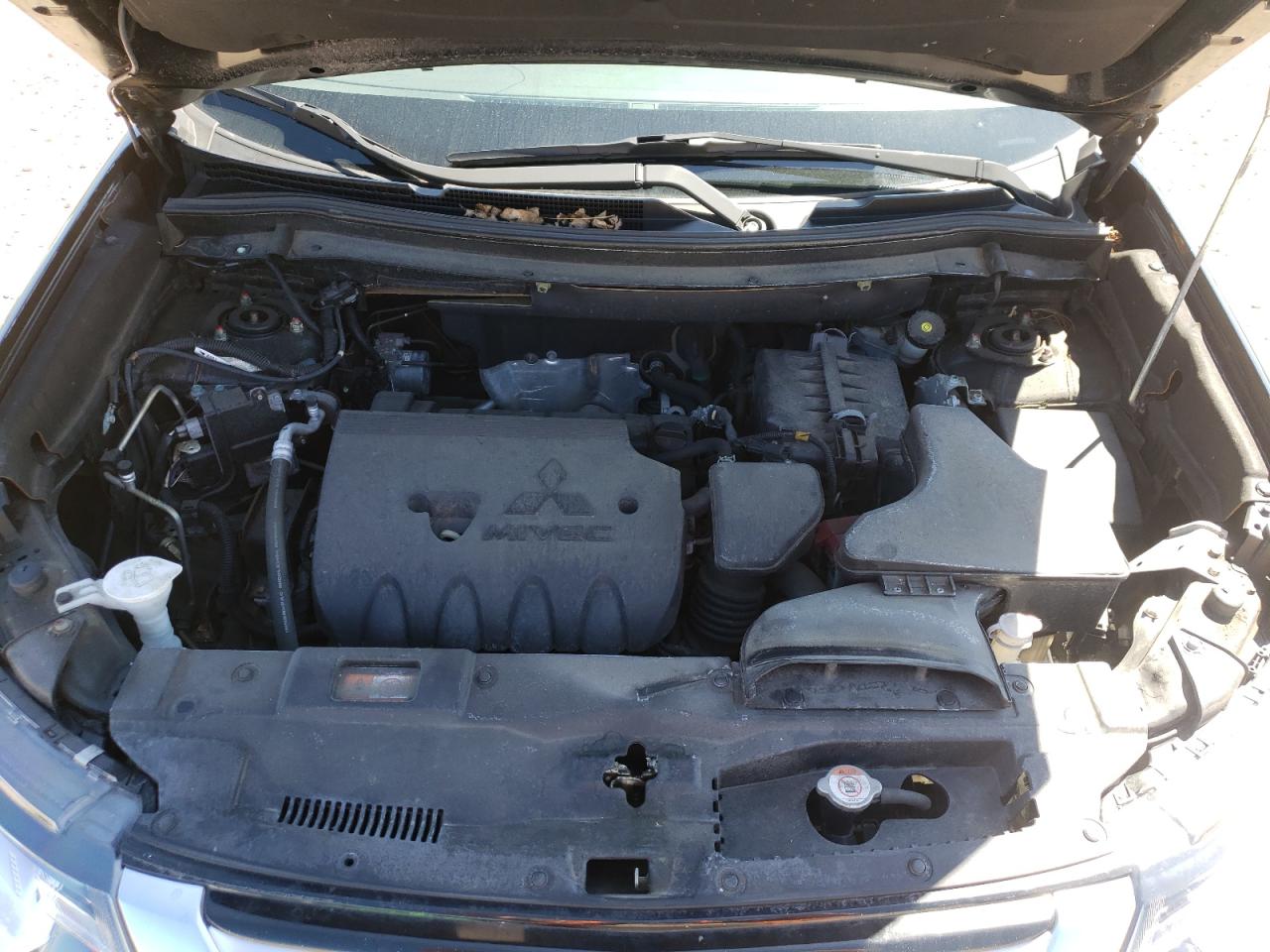 Photo 7 from auction – 2018 MITSUBISHI OUTLANDER with VIN JA4AZ3A36JZ001441