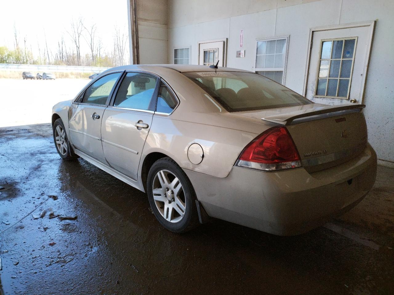 Photo 3 from auction – 2011 CHEVROLET IMPALA LT with VIN 2G1WB5EK6B1325487