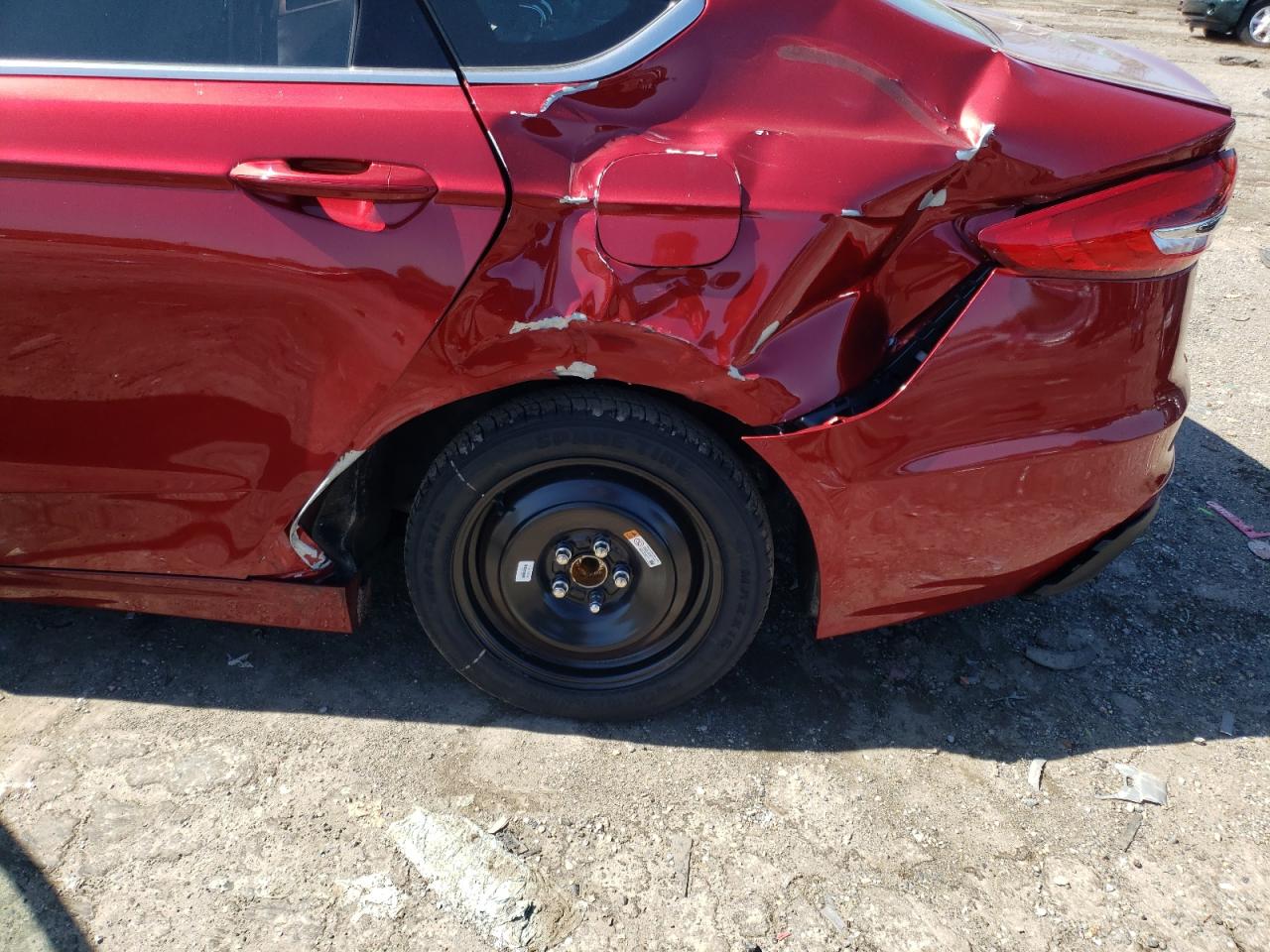 Photo 9 from auction – 2019 FORD FUSION SE with VIN 3FA6P0HD6KR112291
