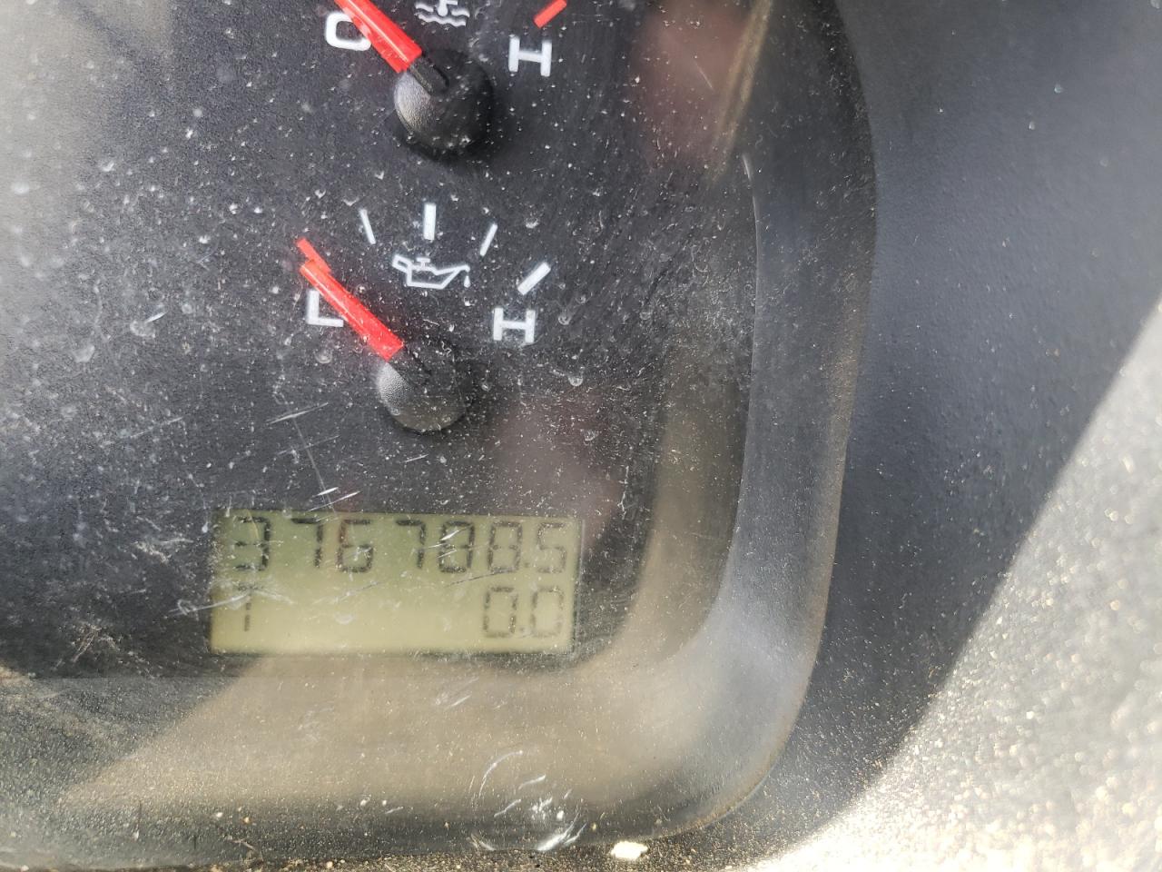 Photo 8 from auction – 2007 FORD F150 with VIN 1FTRF12217NA50283