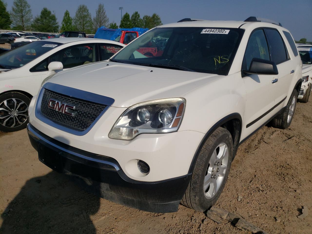 Photo 2 from auction – 2011 GMC ACADIA SLE with VIN 1GKKRNED5BJ366268
