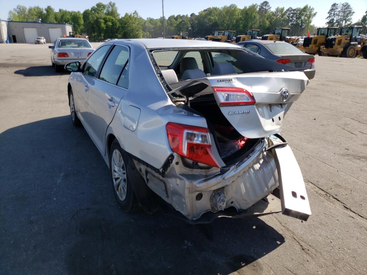 Foto 3 de la subasta – 2012 TOYOTA CAMRY BASE con VIN 4T1BF1FK7CU519934