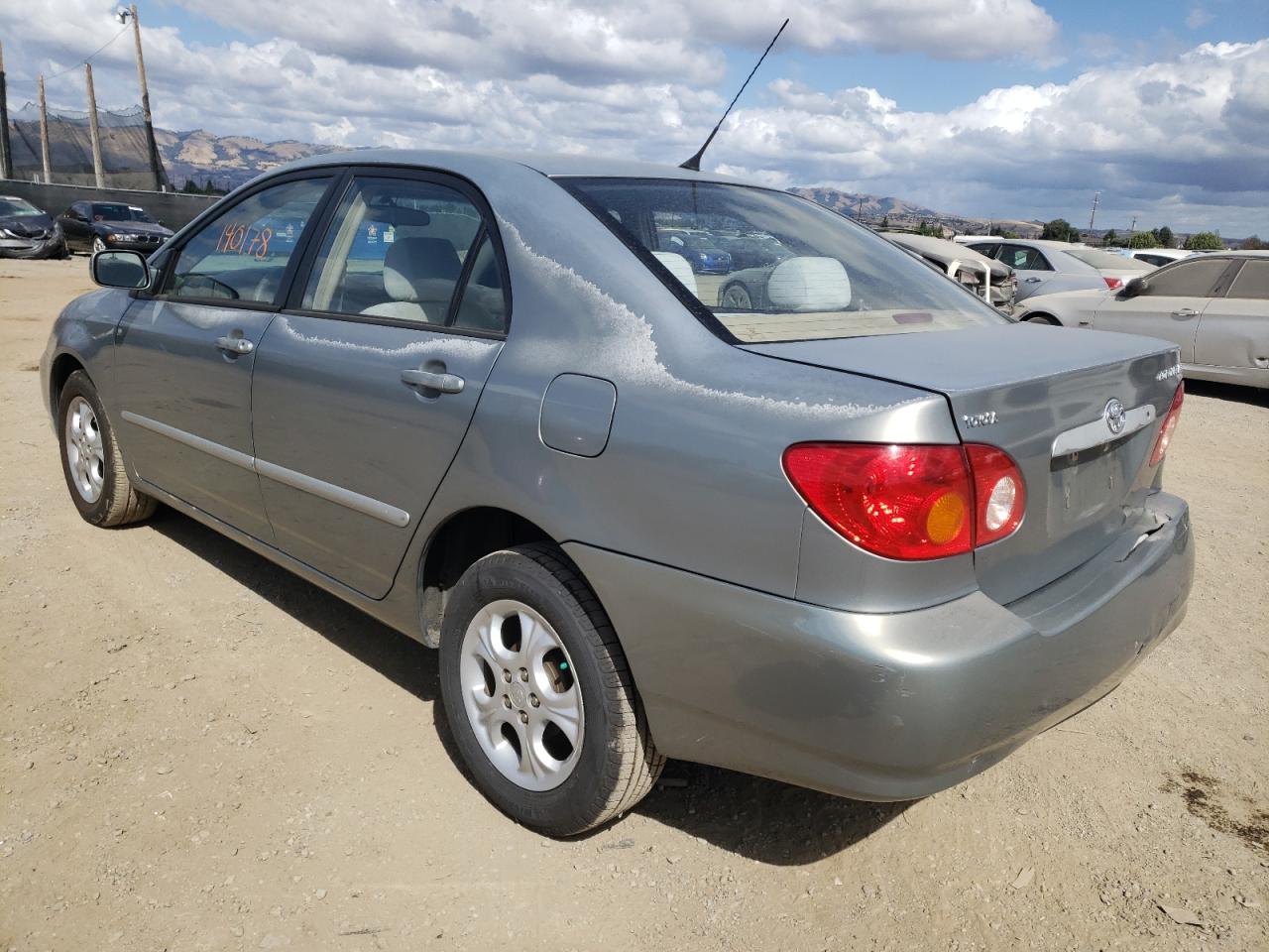 Photo 3 from auction – 2004 TOYOTA COROLLA with VIN 1NXBR32EX4Z289438