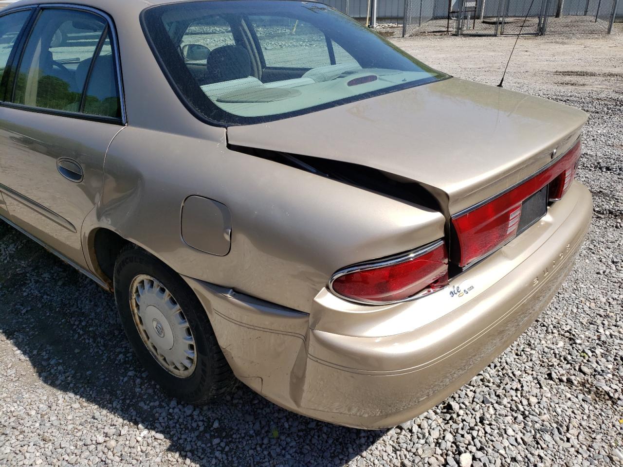 Photo 9 from auction – 2004 BUICK CENTURY CU with VIN 2G4WS52J841215851