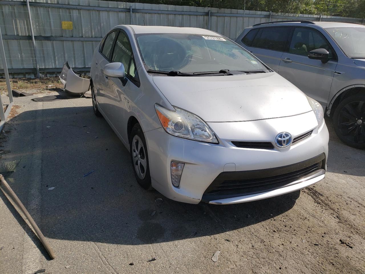 TOYOTA PRIUS 2014 with VIN JTDKN3DU4E0390004 - Photo from auction