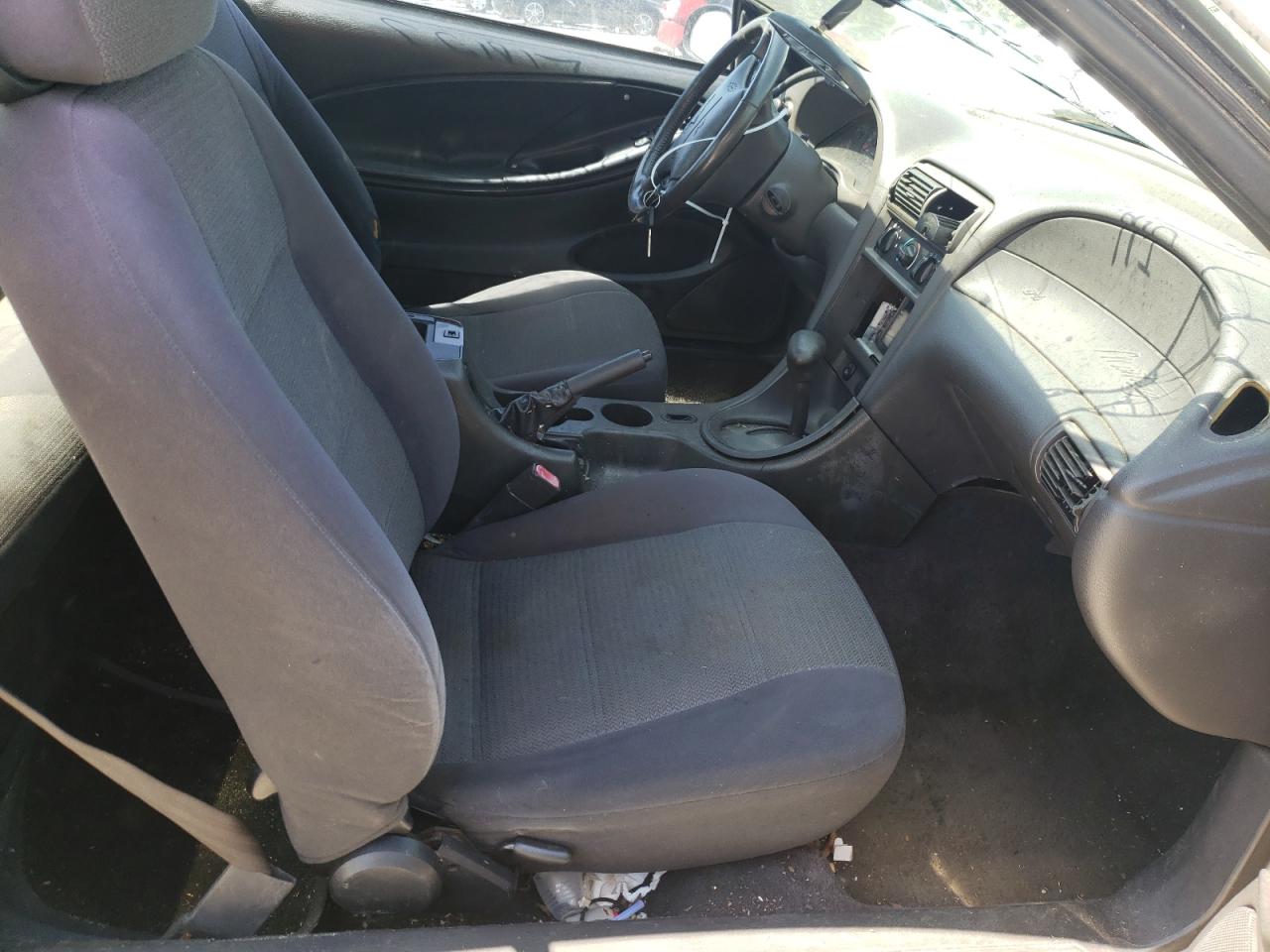 Photo 5 from auction – 2002 FORD MUSTANG with VIN 1FAFP40482F141341