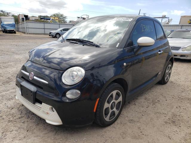 Photo 2 from auction – 2015 FIAT 500 ELECTR with VIN 3C3CFFGE9FT623357