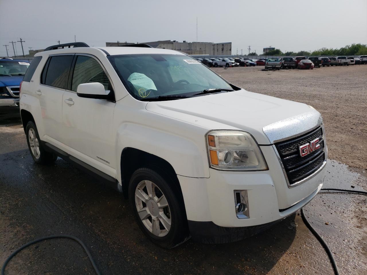 GMC TERRAIN SL 2010 with VIN 2CTFLFEY2A6256138 - Photo from auction
