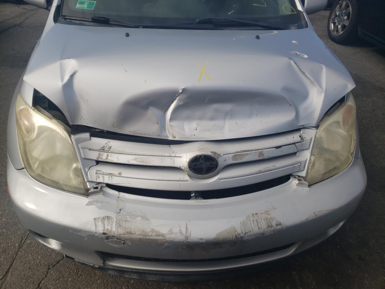 Photo 9 from auction – 2005 TOYOTA SCION XA with VIN JTKKT624350113444