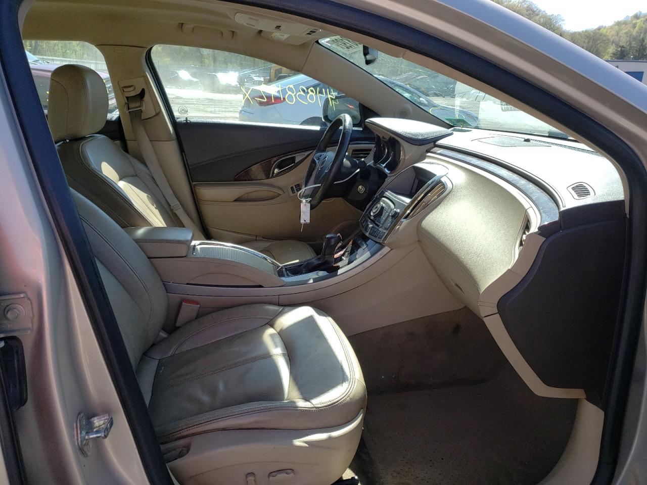 Photo 5 from auction – 2012 BUICK LACROSSE with VIN 1G4GC5E32CF113659