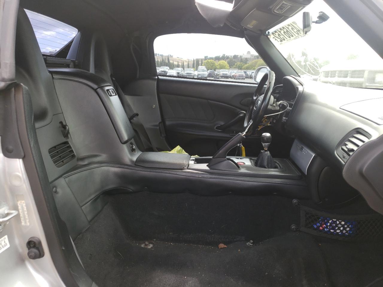 Photo 5 from auction – 2005 HONDA S2000 with VIN JHMAP21435S002946