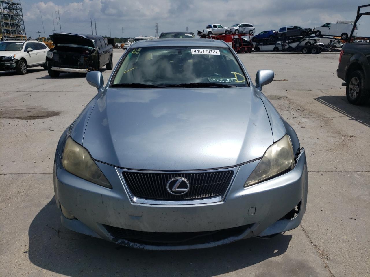 Photo 9 from auction – 2006 LEXUS IS 250 with VIN JTHBK262665024532