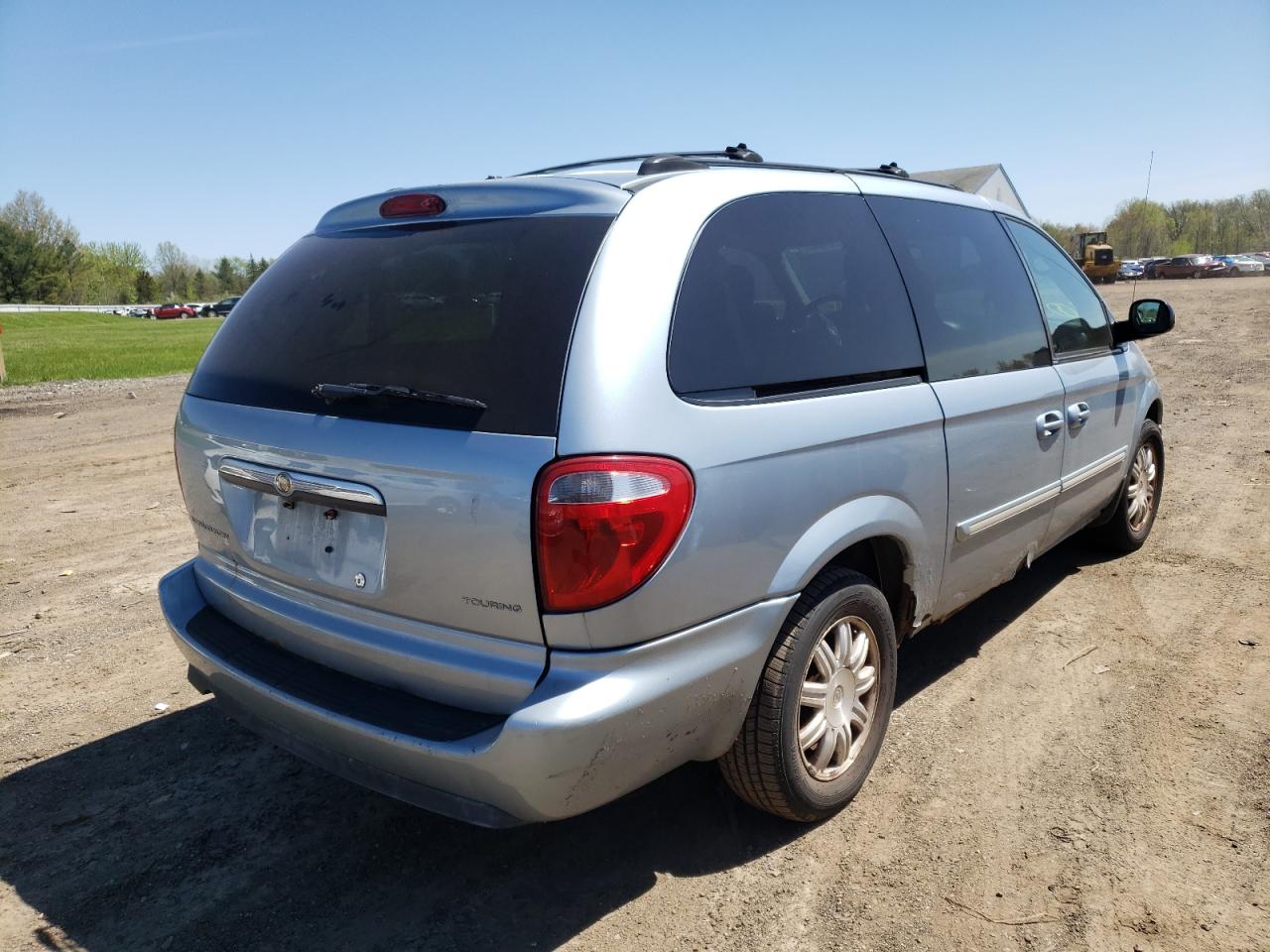 Photo 4 from auction – 2005 CHRYSLER TOWN & COU with VIN 2C4GP54LX5R467418