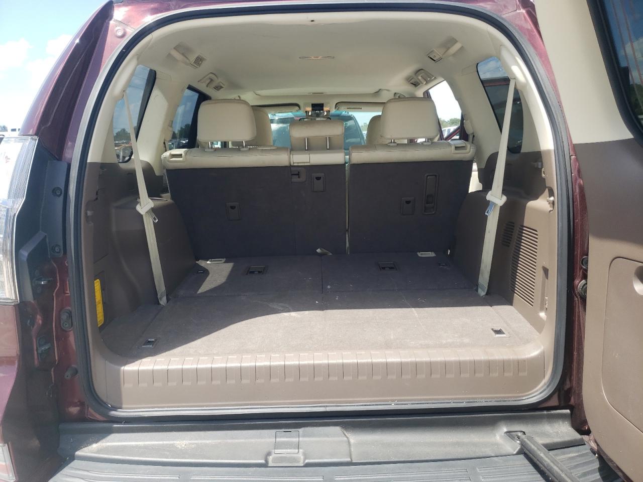 Photo 9 from auction – 2016 LEXUS GX 460 with VIN JTJBM7FX4G5142114