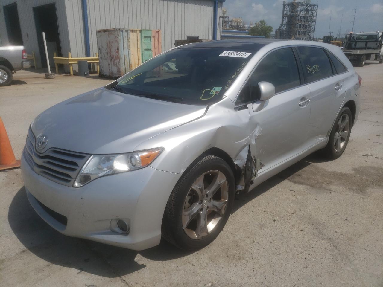 Photo 2 from auction – 2010 TOYOTA VENZA with VIN 4T3ZK3BB3AU027532