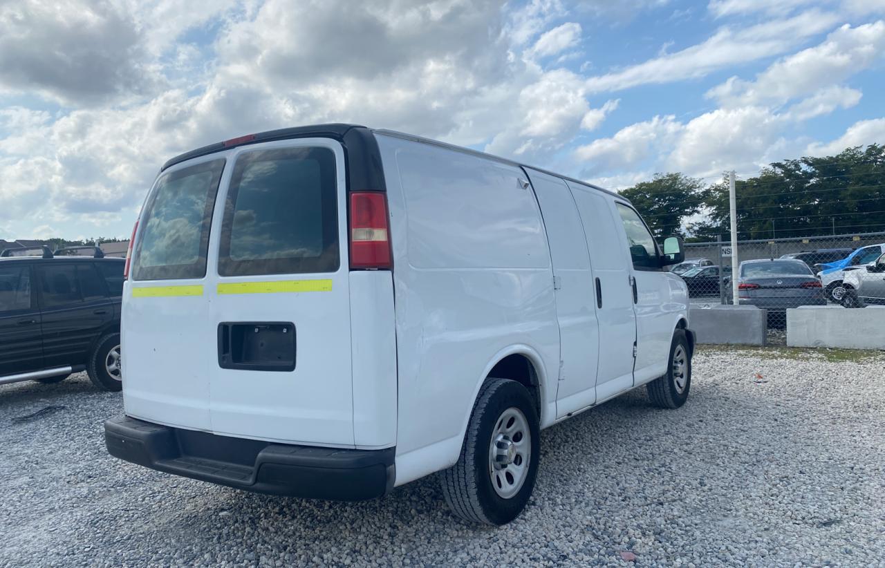 Photo 4 from auction – 2013 CHEVROLET EXPRESS G1 with VIN 1GCSGAFX1D1121585