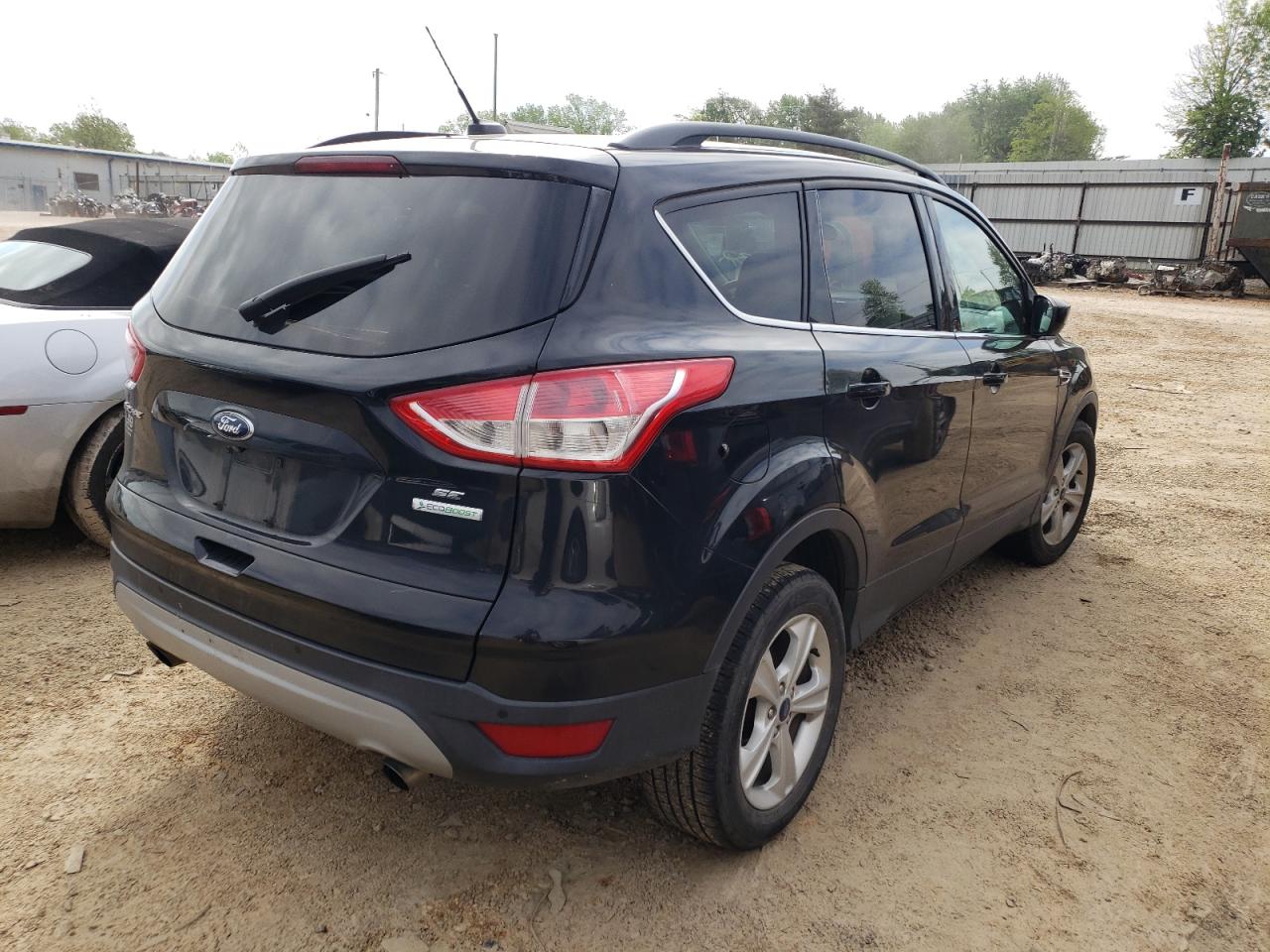 Photo 4 from auction – 2014 FORD ESCAPE SE with VIN 1FMCU0GX3EUC69853