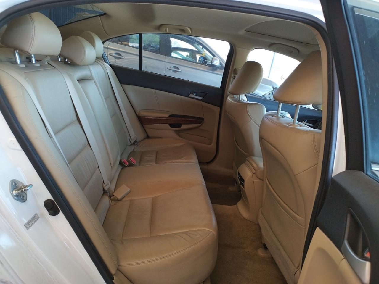 Photo 6 from auction – 2012 HONDA ACCORD EXL with VIN 1HGCP3F87CA032113