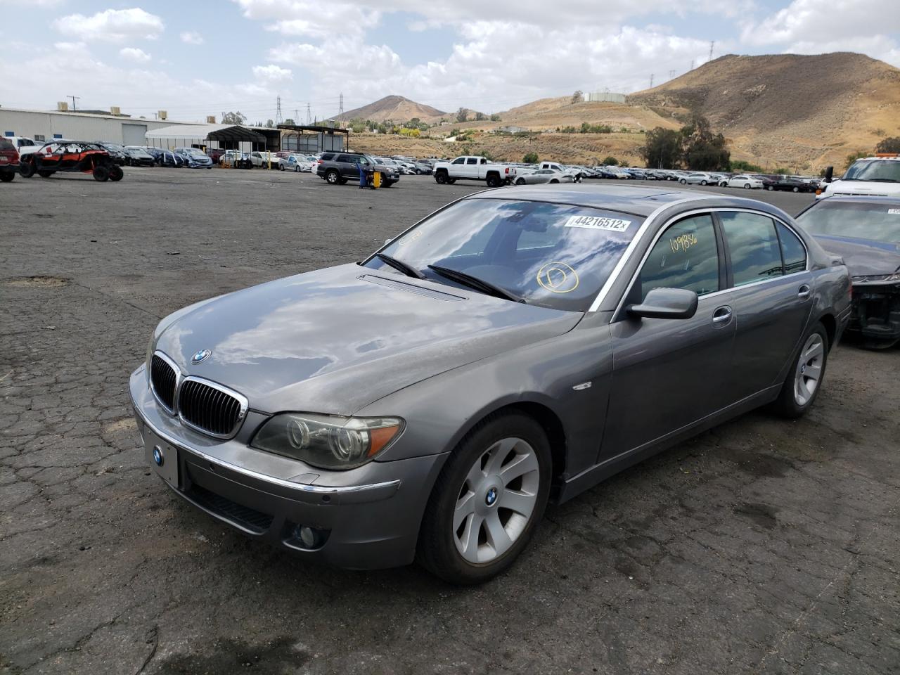 Photo 2 from auction – 2007 BMW 750 with VIN WBAHN83597DT69756