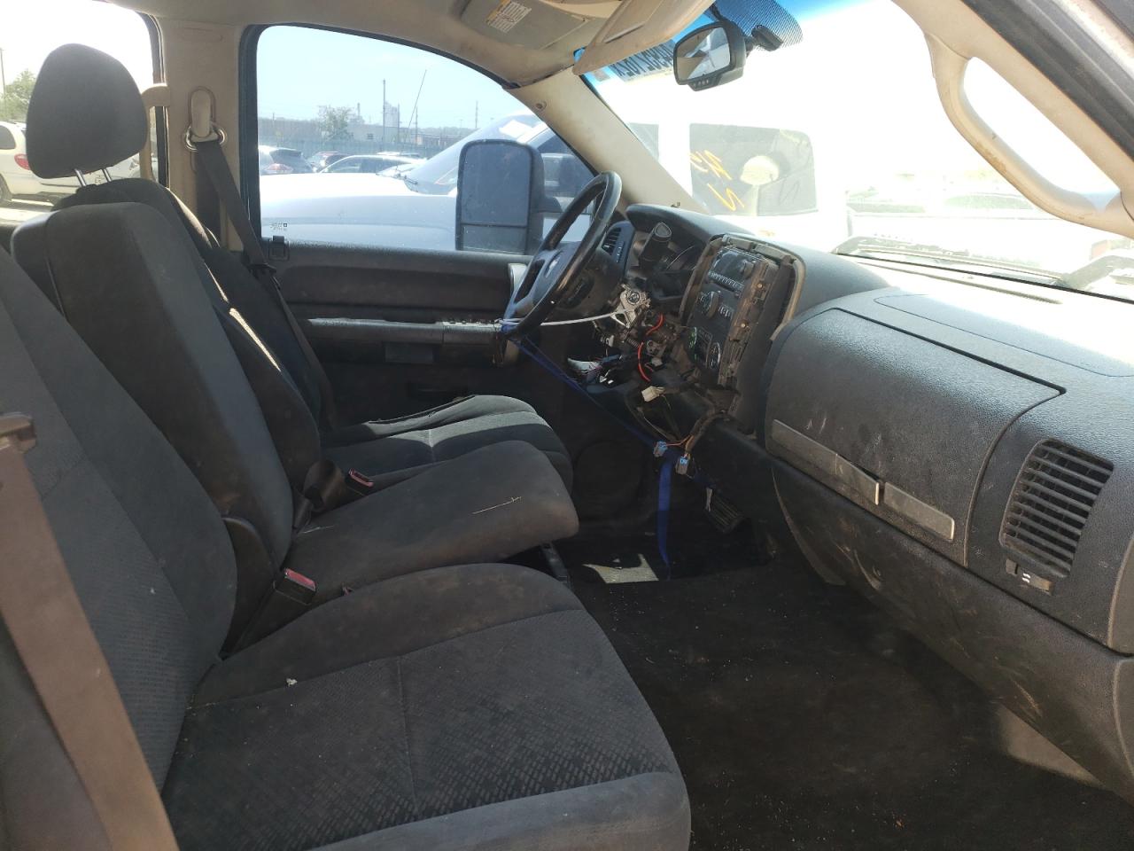 Photo 5 from auction – 2009 CHEVROLET 2500 HD with VIN 1GCHK53679F101265