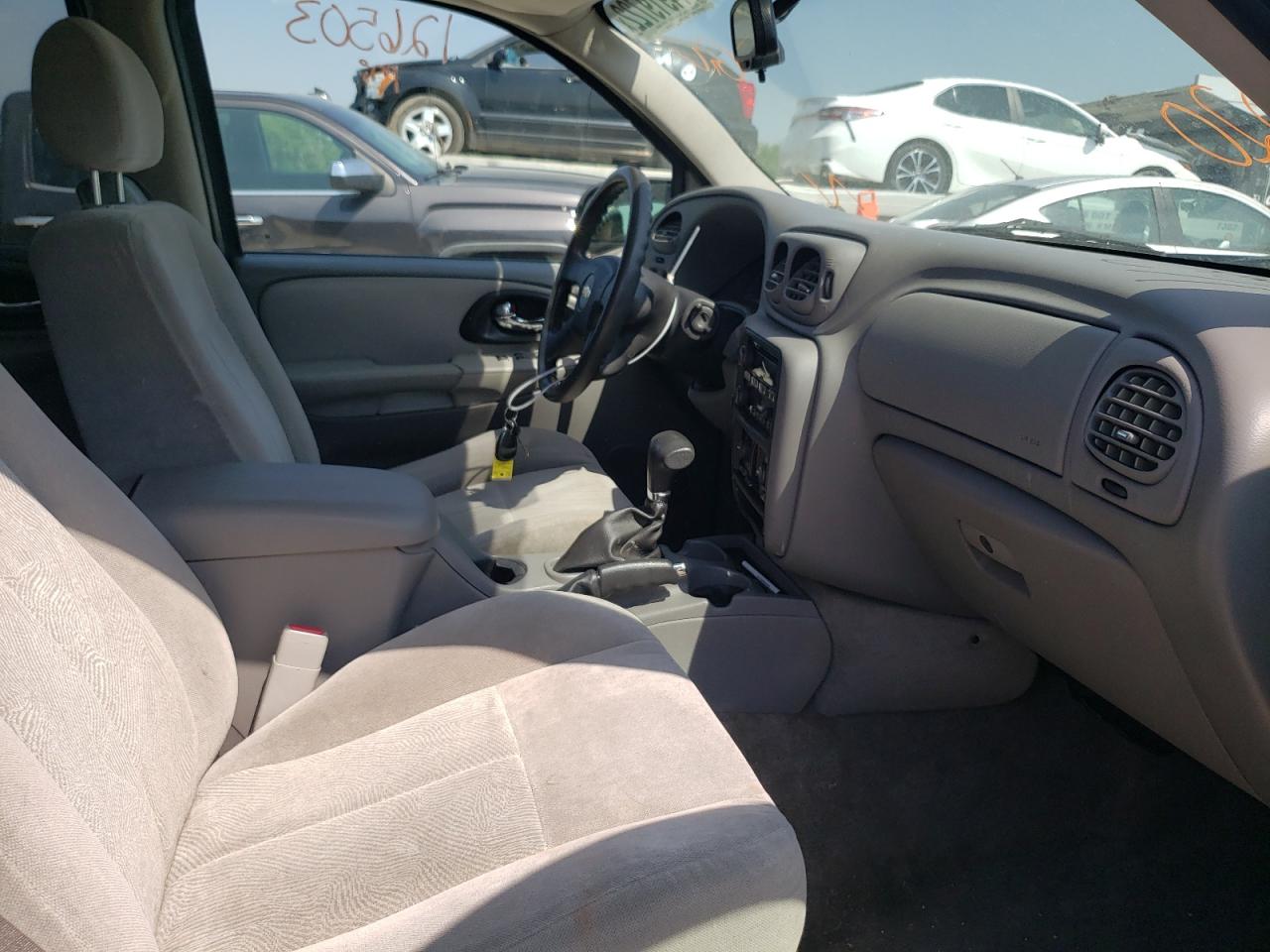 Photo 5 from auction – 2007 CHEVROLET TRAILBLAZE with VIN 1GNDT13S072162020