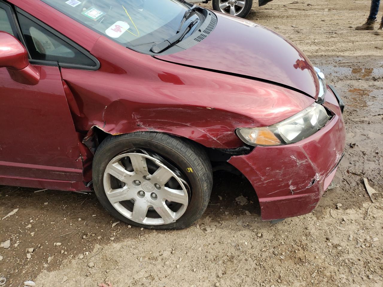 Photo 9 from auction – 2011 HONDA CIVIC LX with VIN 19XFA1F52BE008207