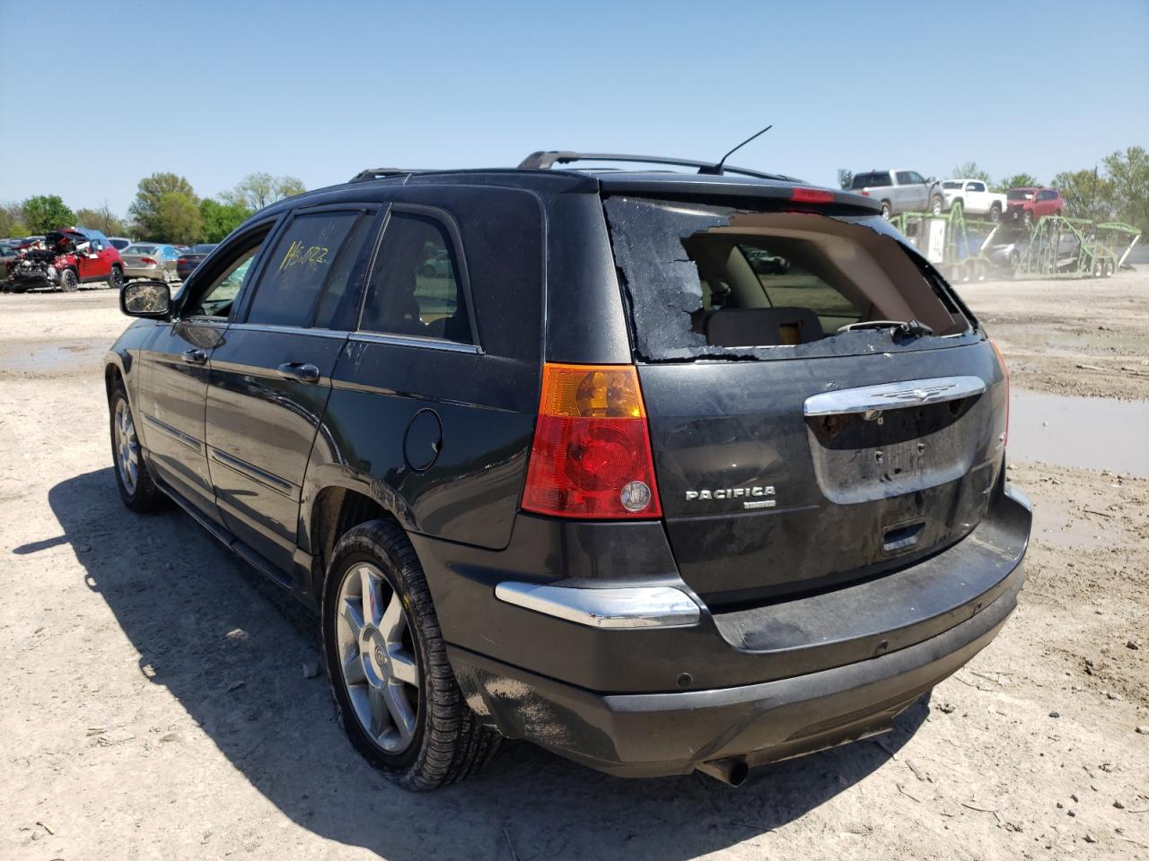 Photo 3 from auction – 2007 CHRYSLER PACIFICA L with VIN 2A8GF78X67R222882