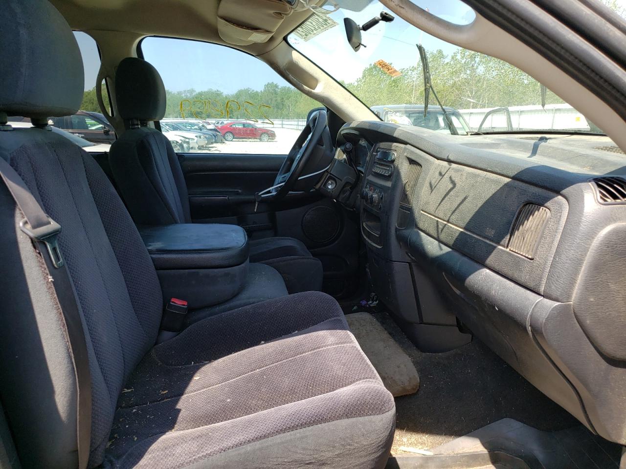 Photo 5 from auction – 2005 DODGE RAM 1500 S with VIN 1D7HA18N65S154025