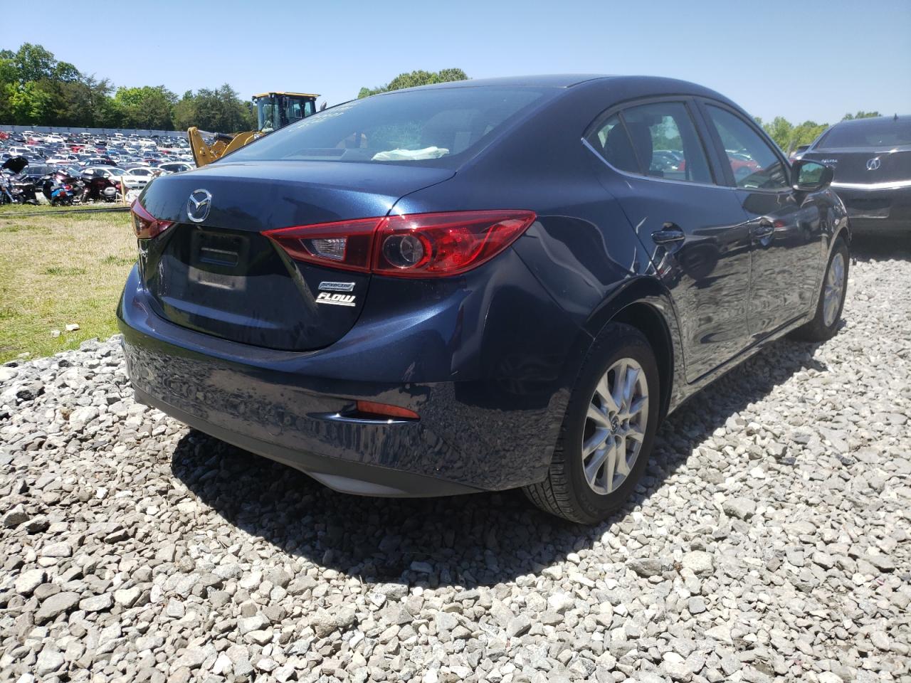 Photo 4 from auction – 2017 MAZDA 3 SPORT with VIN 3MZBN1U7XHM108266