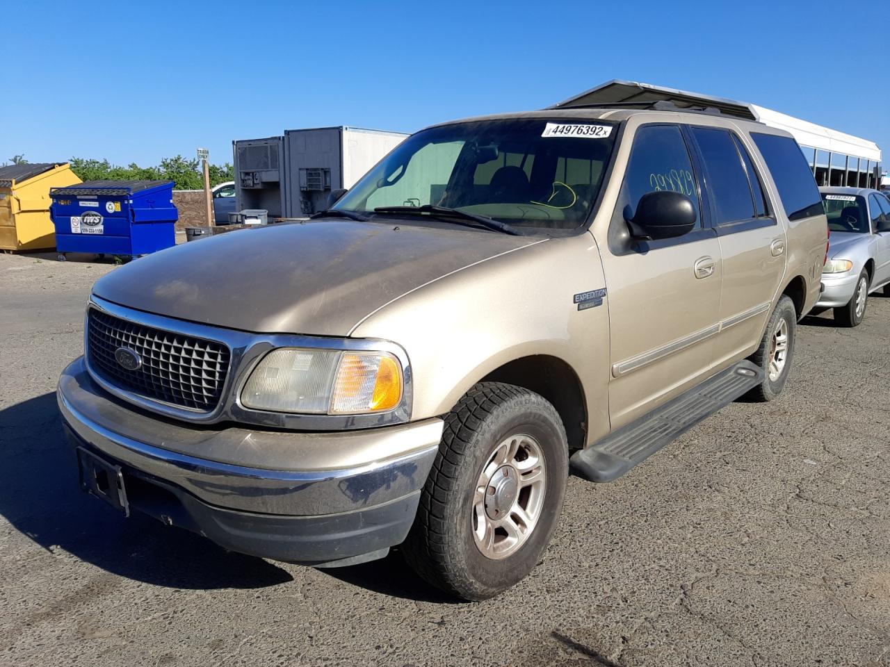 Фото 2 с аукциона – 2000 FORD EXPEDITION с VIN 1FMEU1569YLC20434