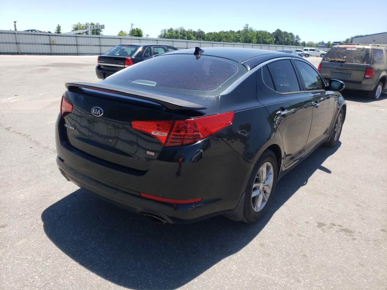Photo 4 from auction – 2013 KIA OPTIMA LX with VIN 5XXGM4A75DG198889