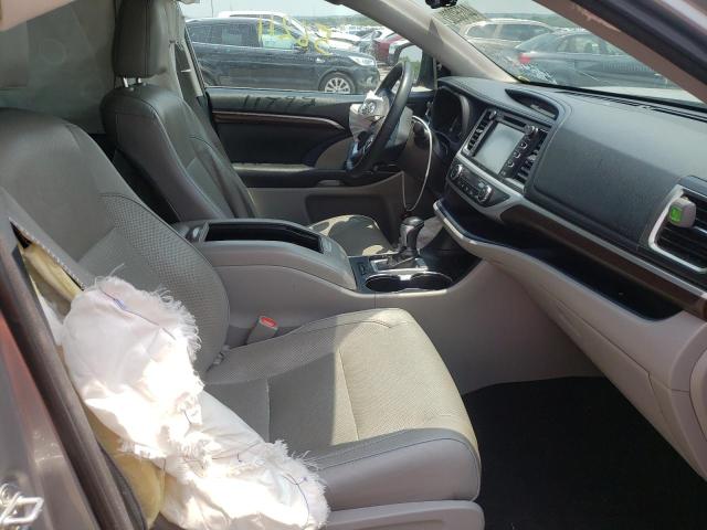 Zdjęcie 5 z aukcji – 2016 TOYOTA HIGHLANDER z VIN 5TDDKRFH3GS299262