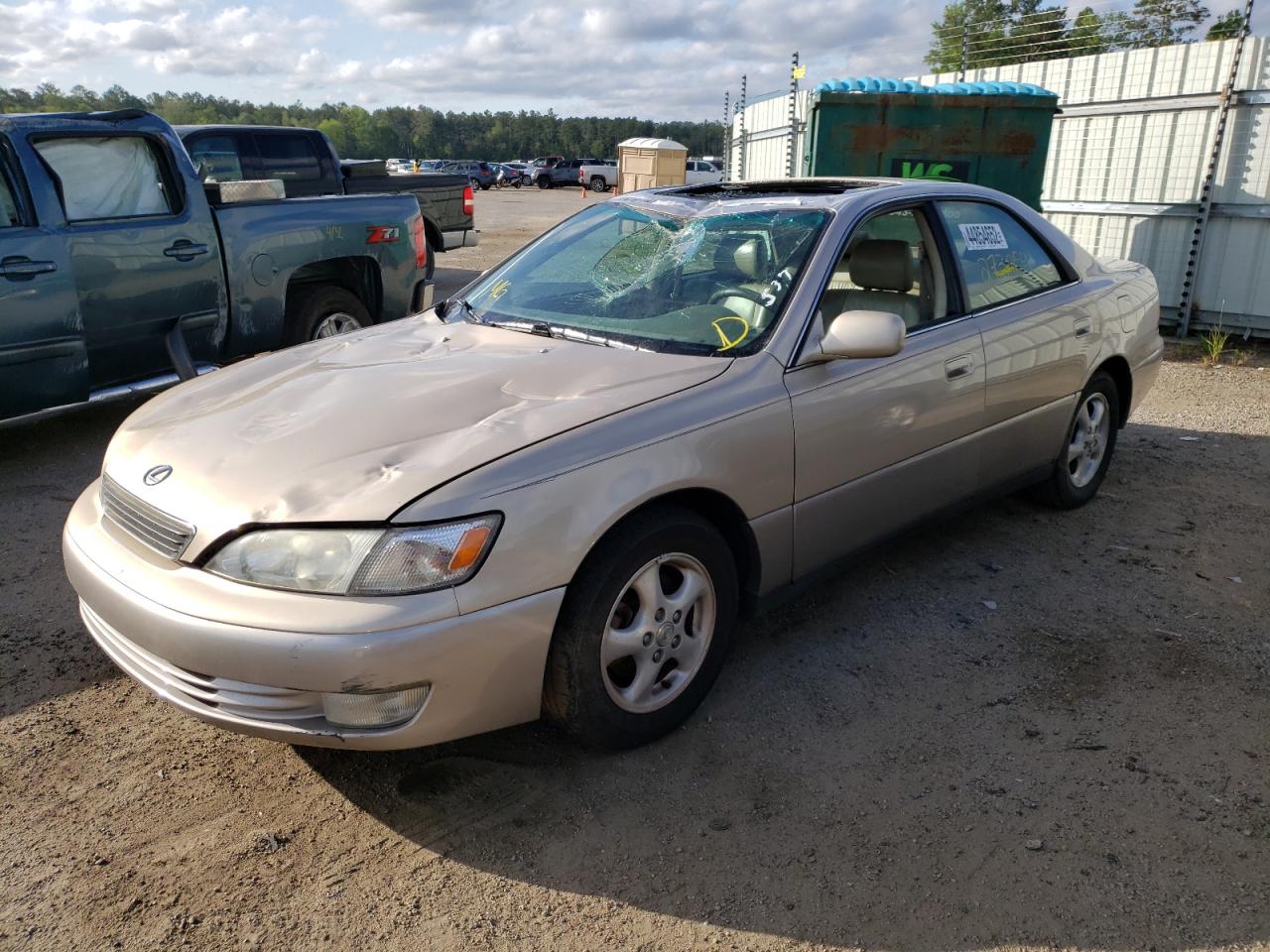 Photo 2 from auction – 1997 LEXUS ES 300 with VIN JT8BF22G4V5006793