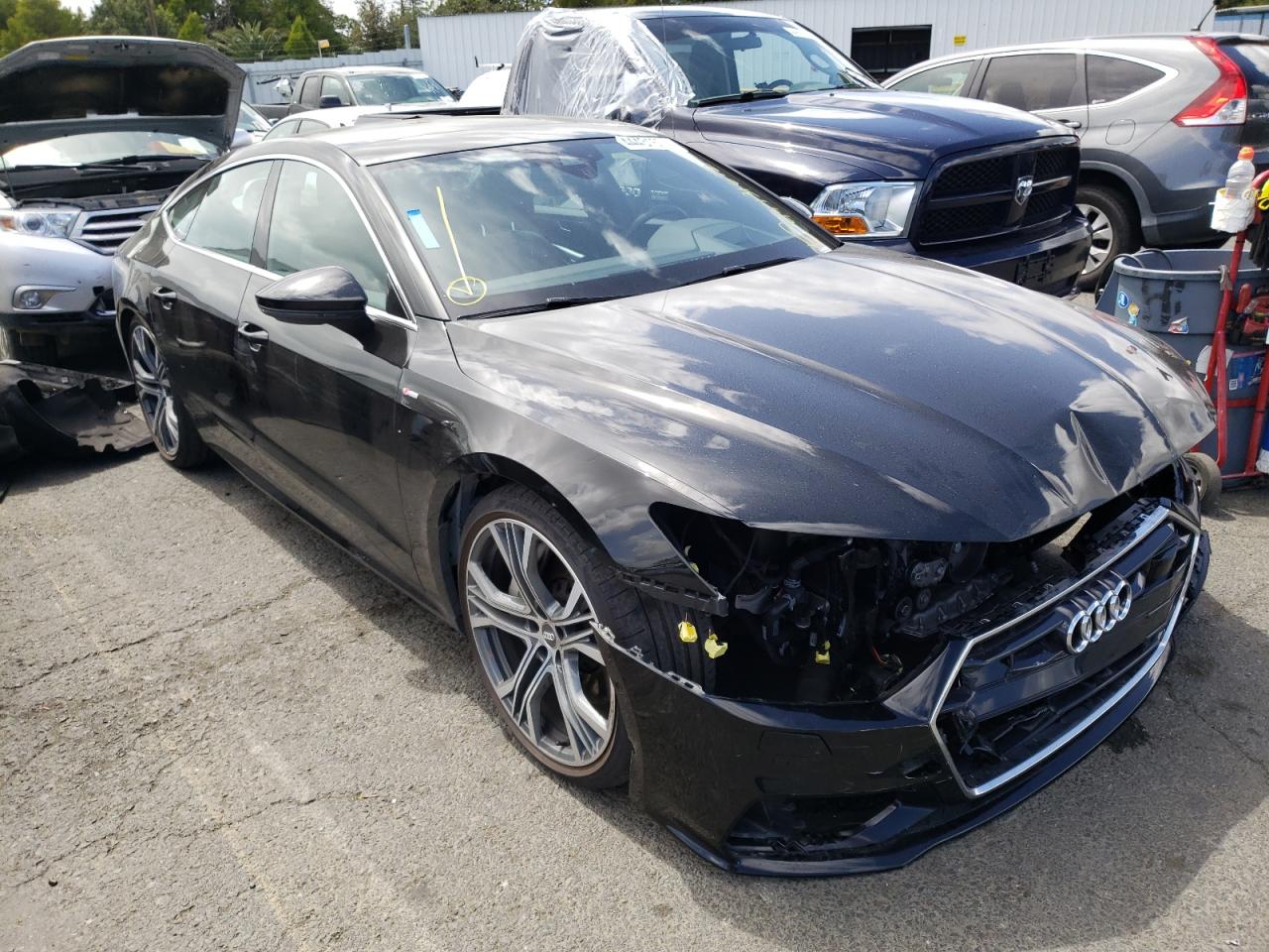 AUDI A7 PRESTIG 2019 مع رقم تعريف المركبة WAUV2AF2XKN026896 - صورة من المزاد