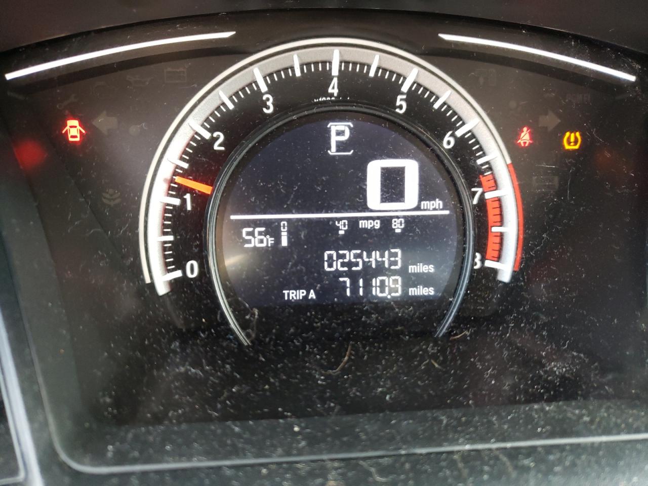 Photo 8 from auction – 2018 HONDA CIVIC LX with VIN 2HGFC2F56JH541052
