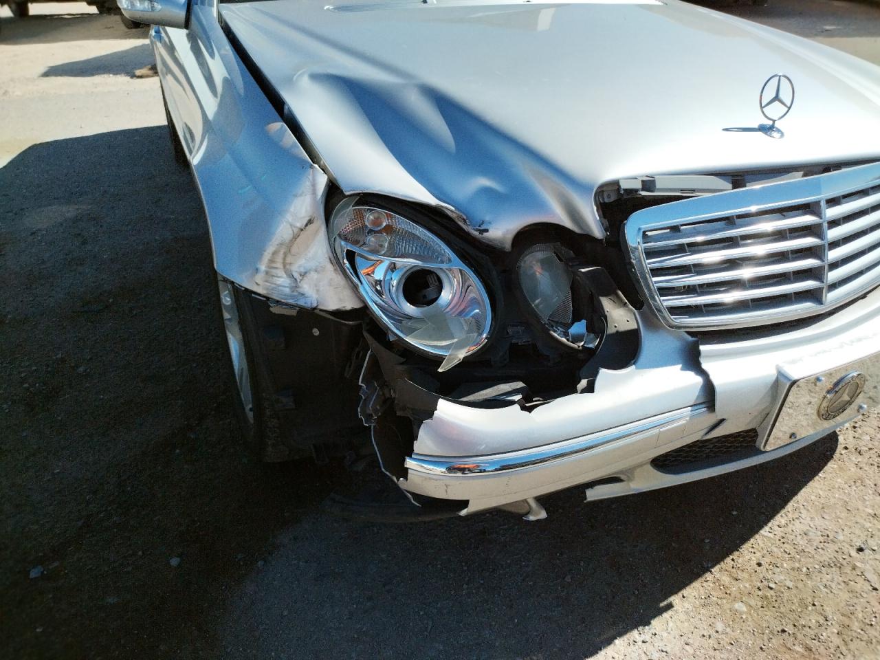Photo 9 from auction – 2003 MERCEDES-BENZ E 320 with VIN WDBUF65J33A185243