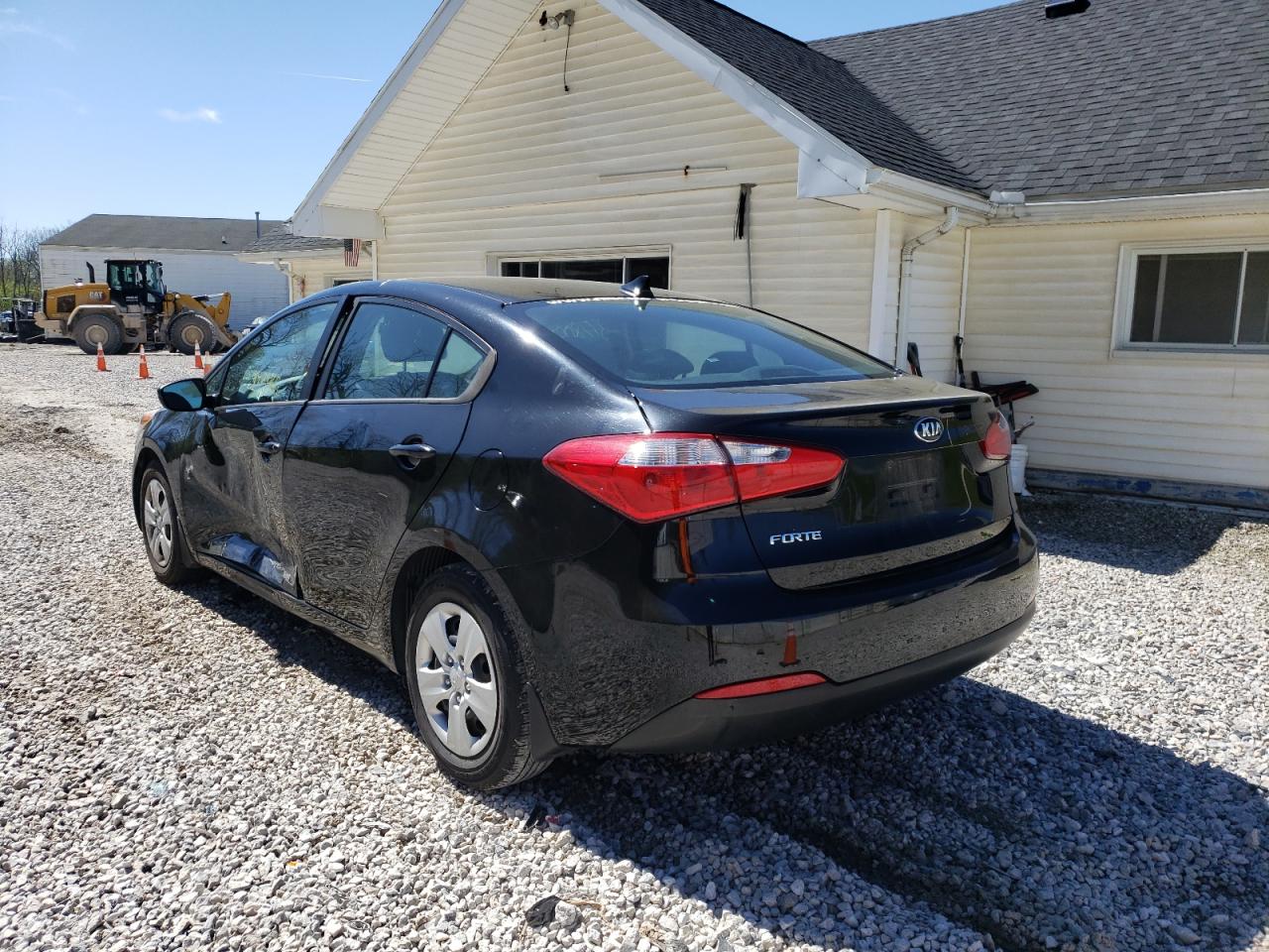 Photo 3 from auction – 2016 KIA FORTE LX with VIN KNAFK4A63G5534229