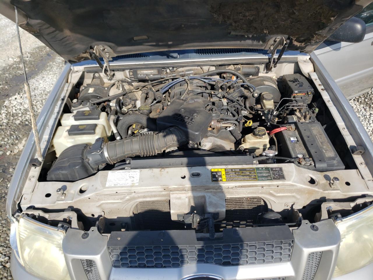Photo 7 from auction – 2005 FORD EXPLORER S with VIN 1FMZU67KX5UB82355