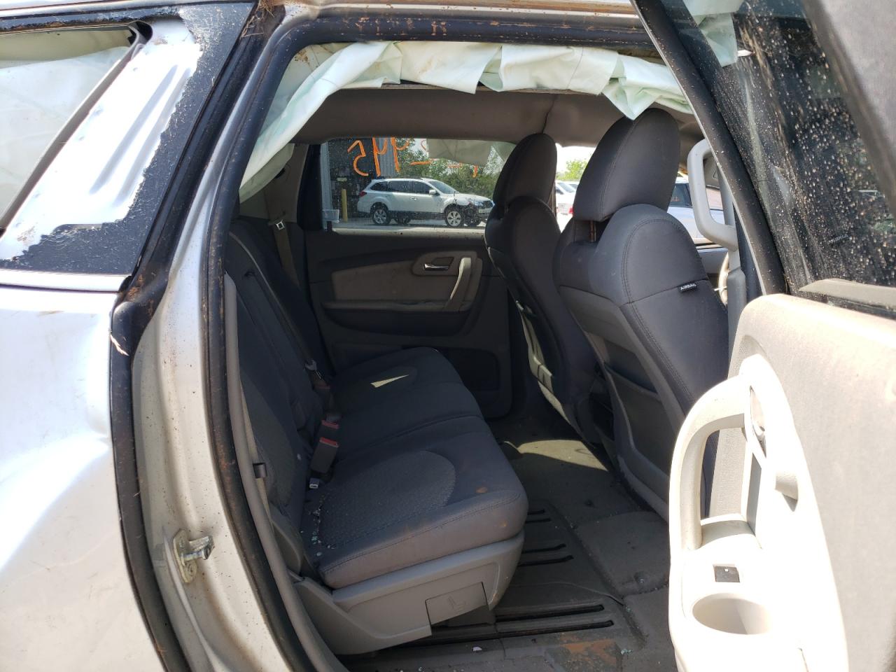 Photo 6 from auction – 2012 CHEVROLET TRAVERSE L with VIN 1GNKRGEDXCJ352267