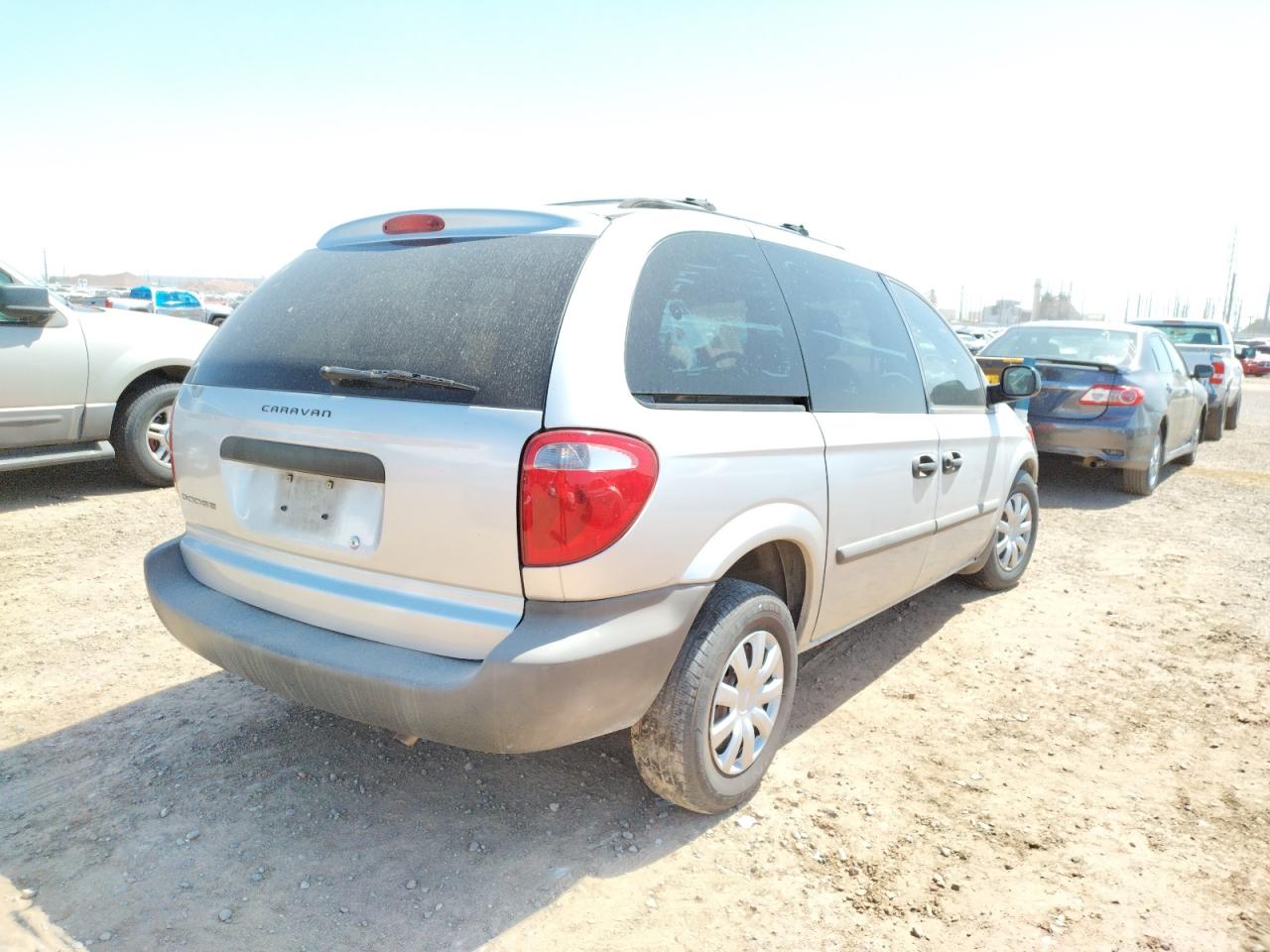 Photo 4 from auction – 2007 DODGE CARAVAN SE with VIN 1D4GP25R57B189789
