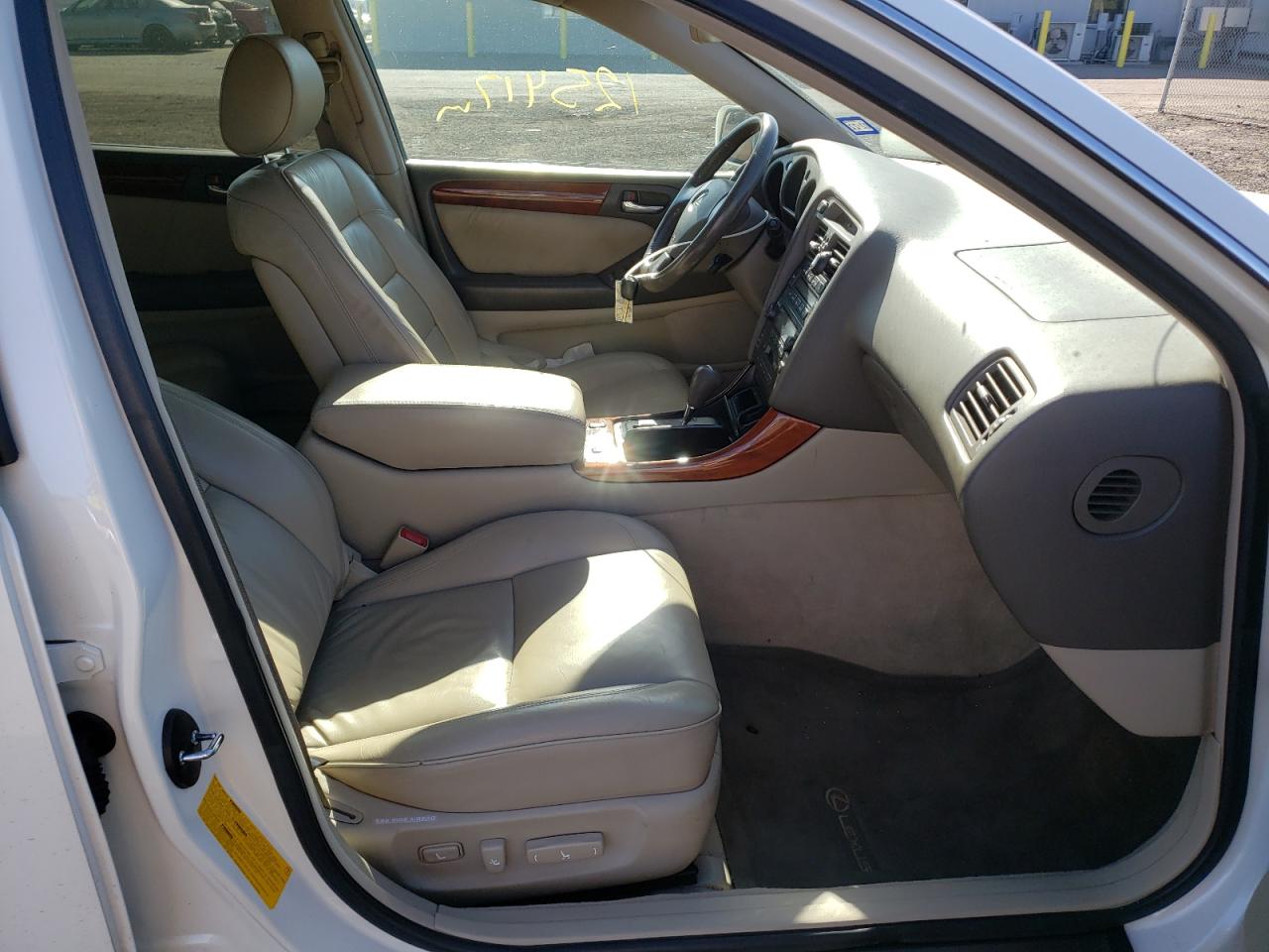 Photo 5 from auction – 1999 LEXUS GS 300 with VIN JT8BD68S8X0066875