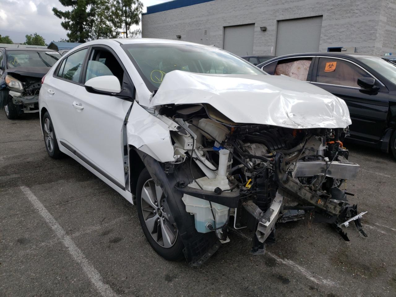 Photo 1 from auction – 2018 HYUNDAI IONIQ with VIN KMHC65LD9JU076216