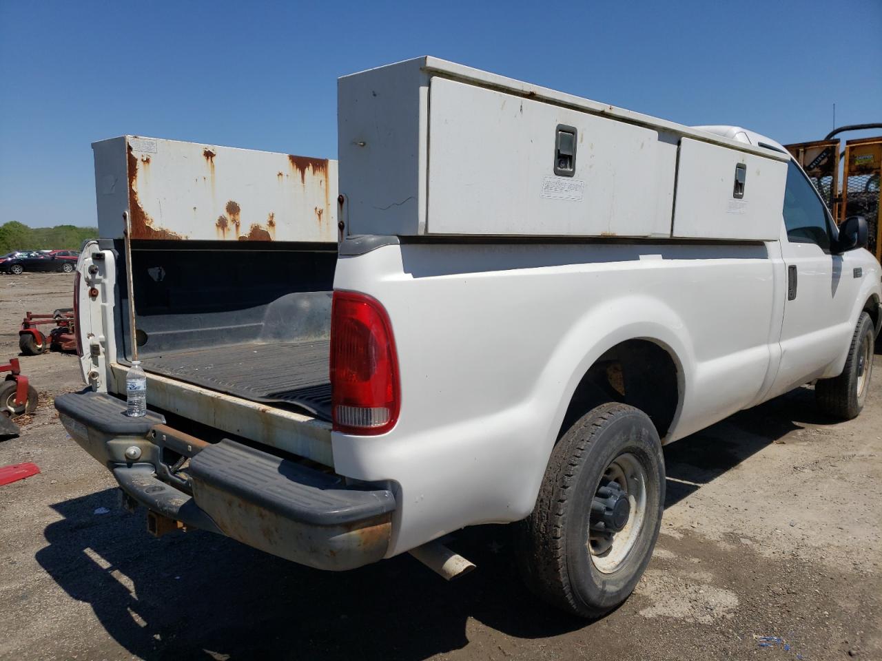 Photo 4 from auction – 2000 FORD F250 SUPER with VIN 1FTNF20L5YEB65938