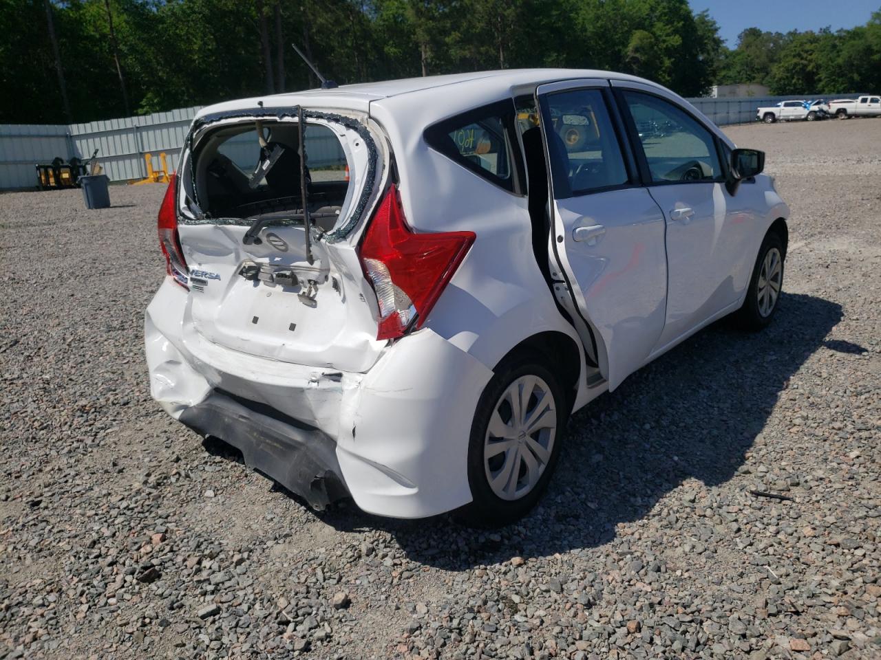 Photo 4 from auction – 2019 NISSAN VERSA NOTE with VIN 3N1CE2CP3KL363744