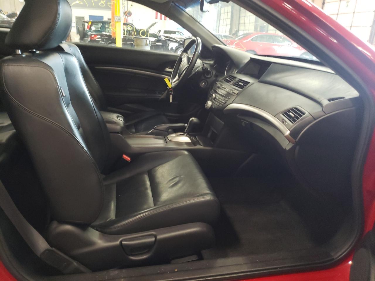 Photo 5 from auction – 2012 HONDA ACCORD EXL with VIN 1HGCS2B89CA010659