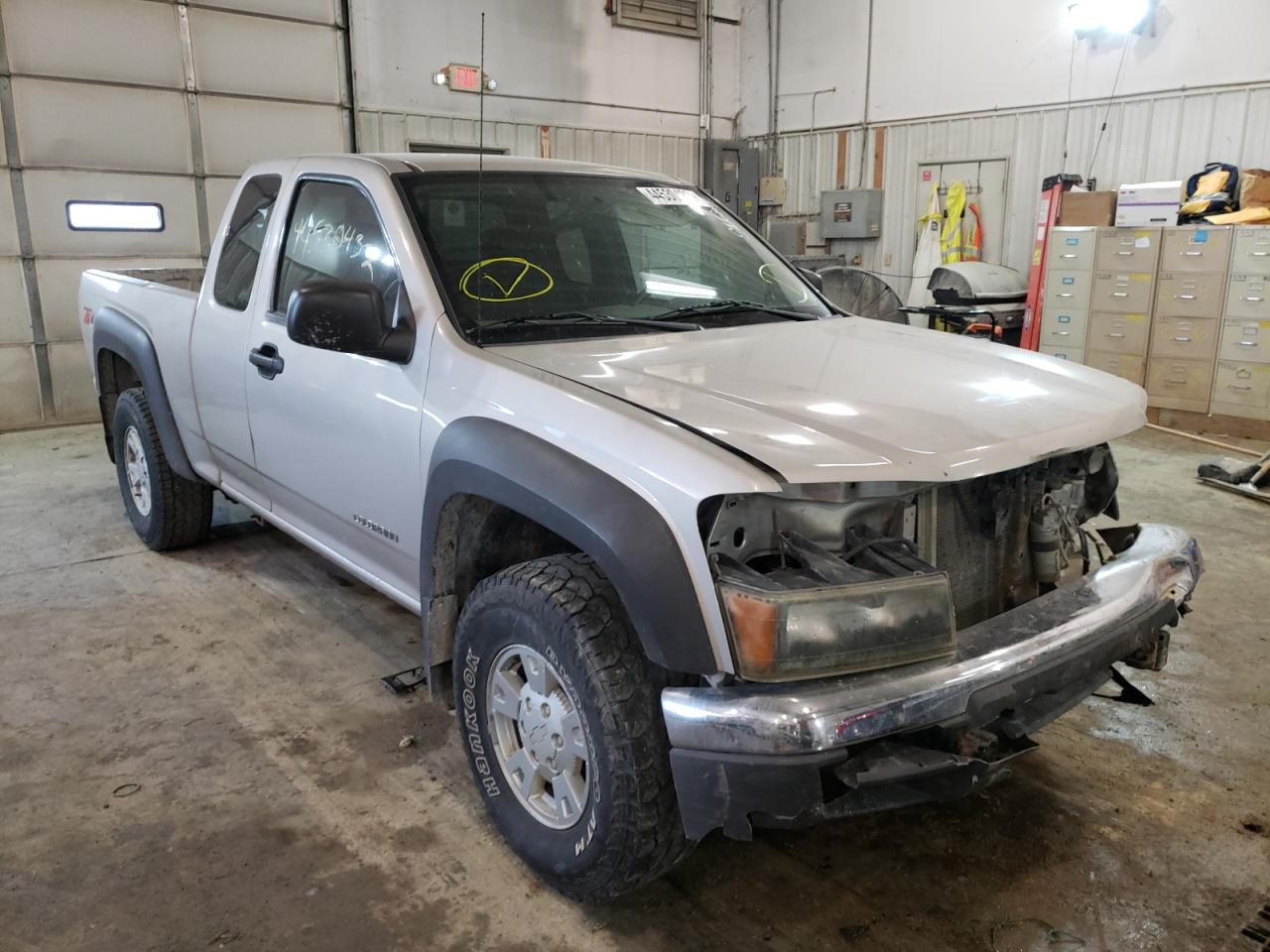 CHEVROLET COLORADO 2005 with VIN 1GCDT196958172140 - Photo from auction