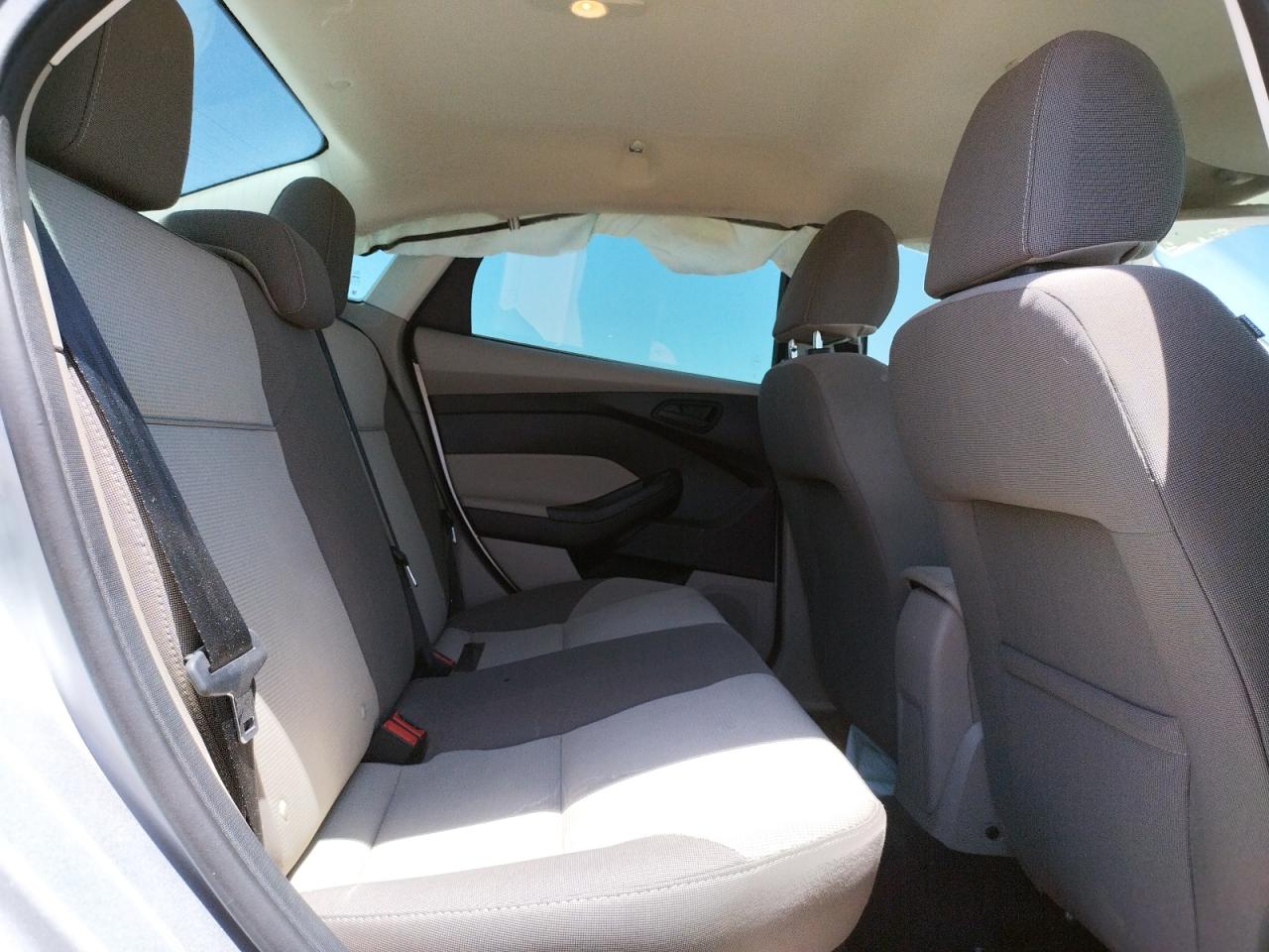 Photo 6 from auction – 2012 FORD FOCUS SE with VIN 1FAHP3F22CL458298